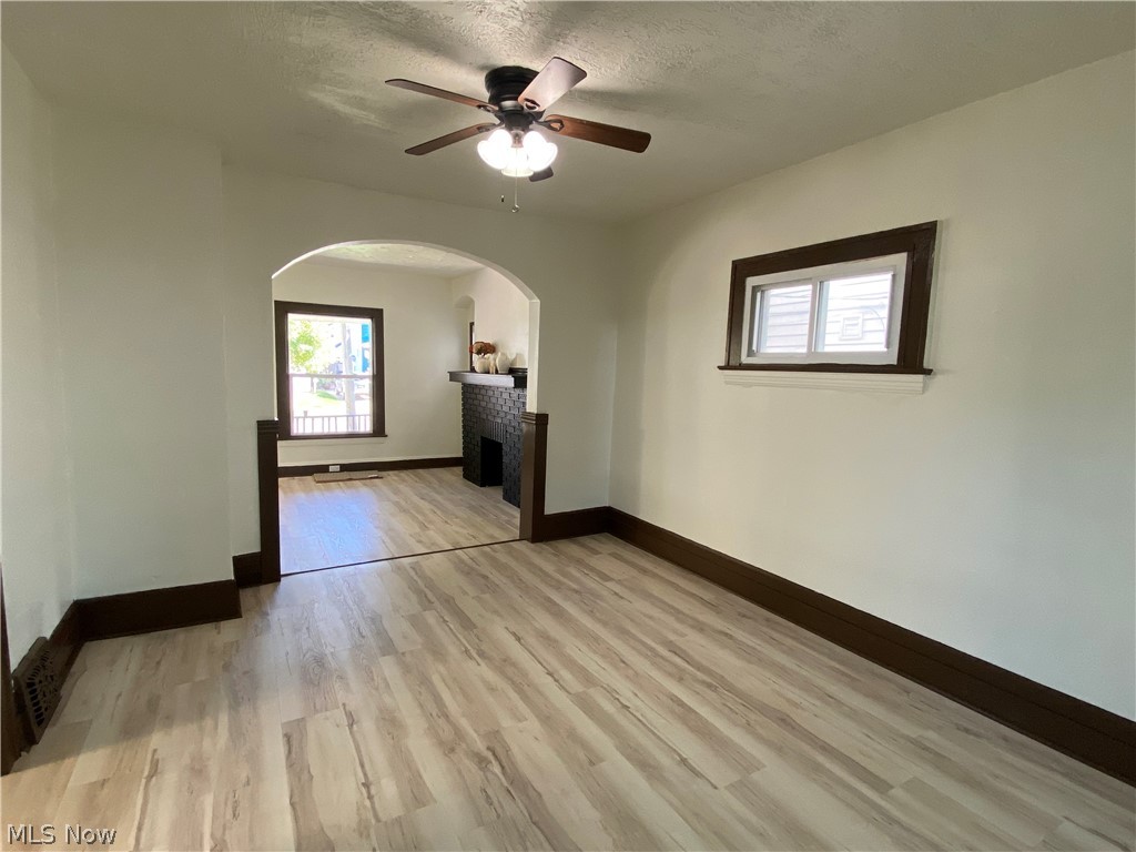 2196 W 103rd Street Cleveland OH 44102