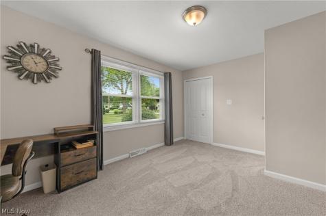275 Kraft Street Berea OH 44017