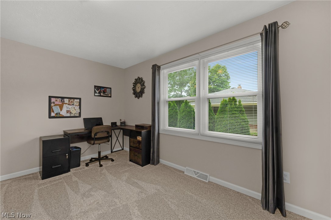 275 Kraft Street Berea OH 44017