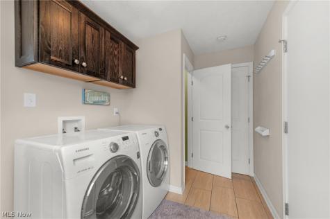 275 Kraft Street Berea OH 44017