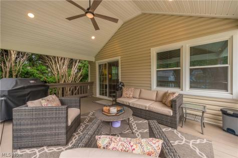 275 Kraft Street Berea OH 44017