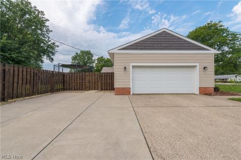275 Kraft Street Berea OH 44017