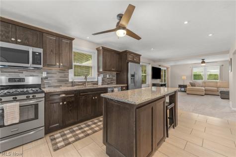 275 Kraft Street Berea OH 44017