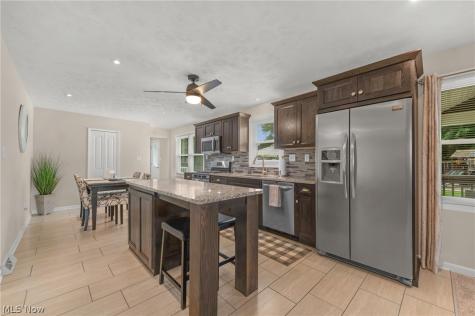 275 Kraft Street Berea OH 44017