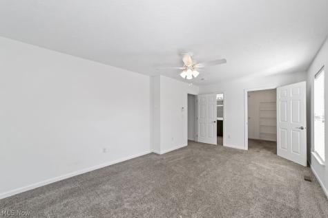 817 Horseshoe Way Avon Lake OH 44012