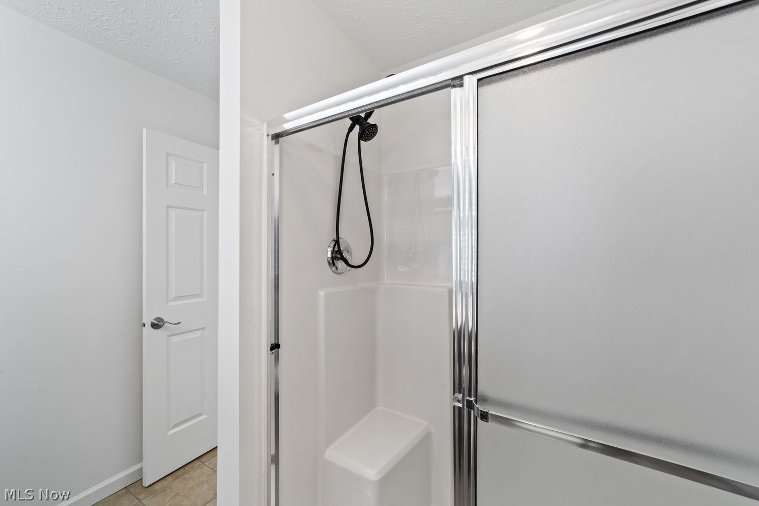 817 Horseshoe Way Avon Lake OH 44012