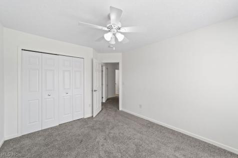 817 Horseshoe Way Avon Lake OH 44012