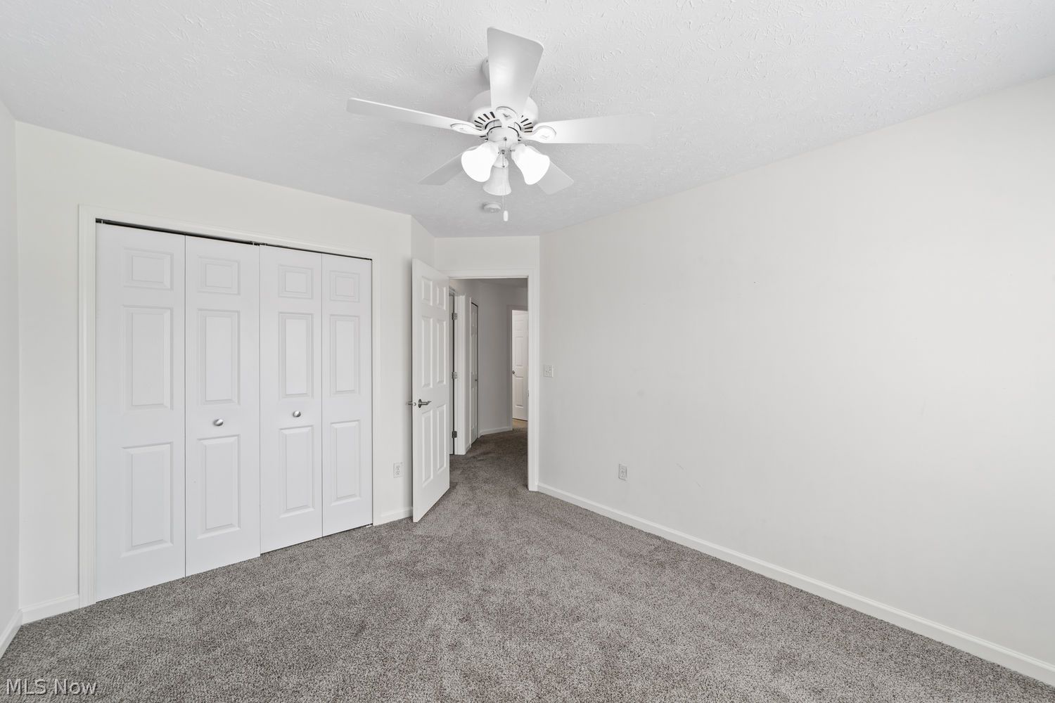 817 Horseshoe Way Avon Lake OH 44012