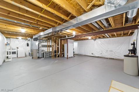817 Horseshoe Way Avon Lake OH 44012
