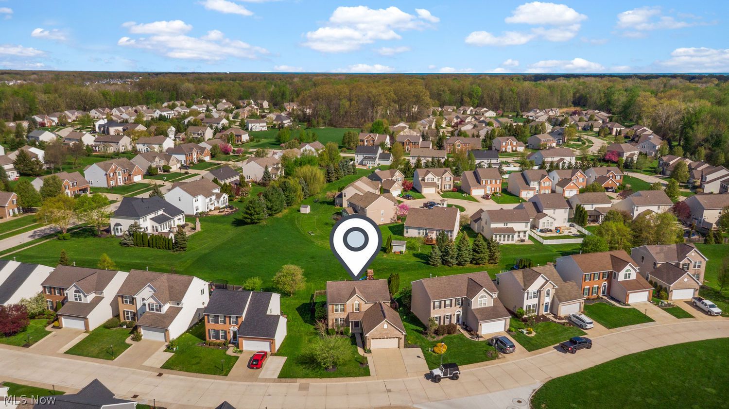 817 Horseshoe Way Avon Lake OH 44012