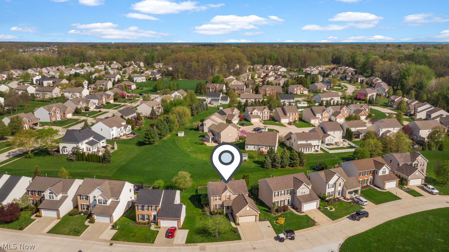 817 Horseshoe Way Avon Lake OH 44012