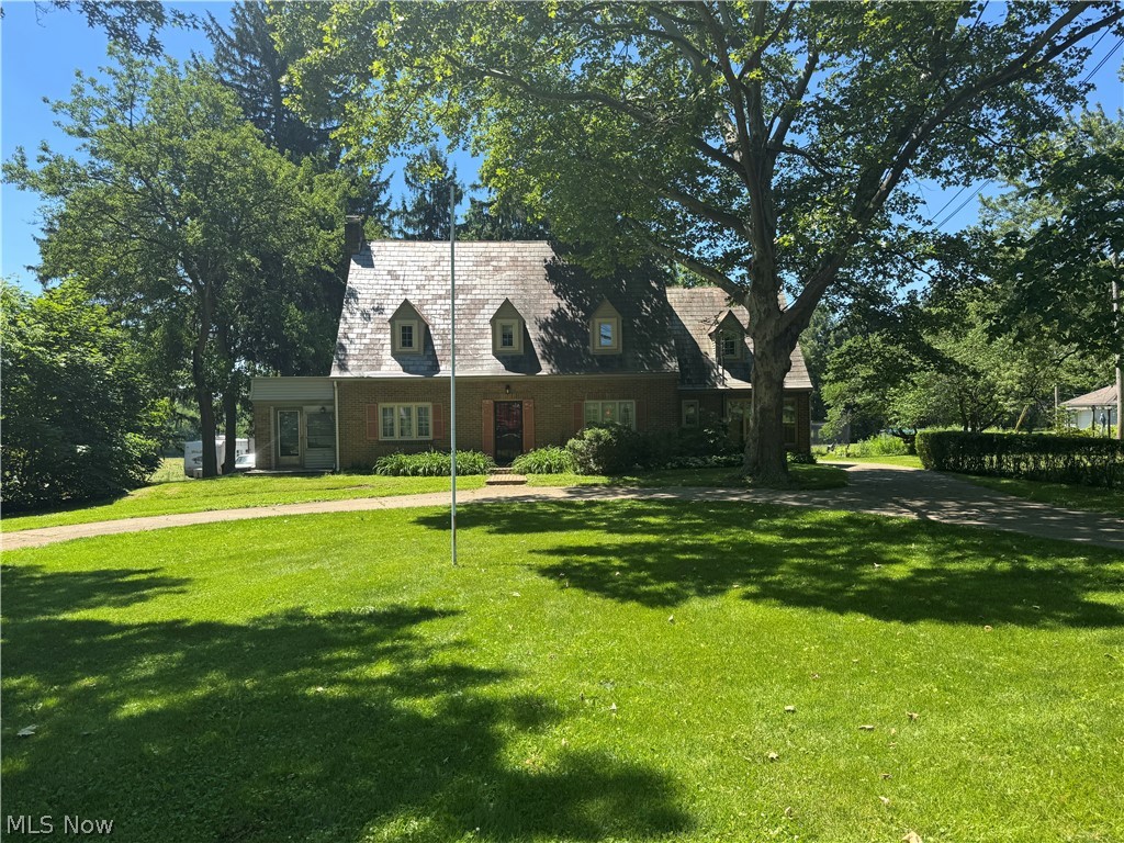 1001 S Main Street Orrville OH 44667