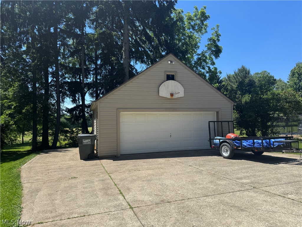 1001 S Main Street Orrville OH 44667