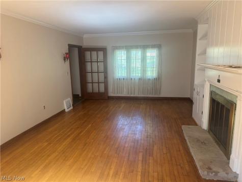 1001 S Main Street Orrville OH 44667