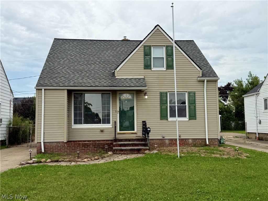 7502 Arden Road Parma OH 44129