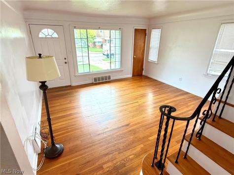 7502 Arden Road Parma OH 44129