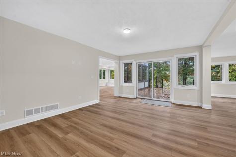 2121 Valley View Drive Rocky River OH 44116