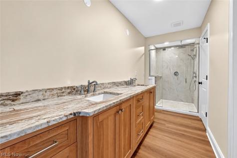 2121 Valley View Drive Rocky River OH 44116
