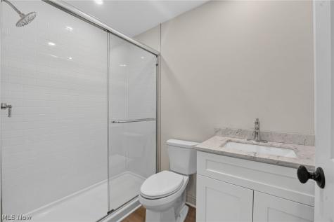 2121 Valley View Drive Rocky River OH 44116