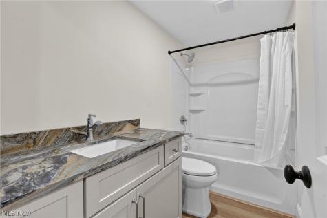 2121 Valley View Drive Rocky River OH 44116
