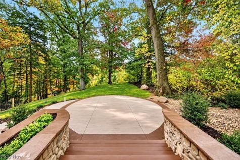 2121 Valley View Drive Rocky River OH 44116