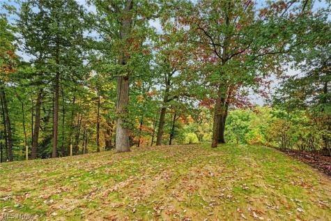2121 Valley View Drive Rocky River OH 44116