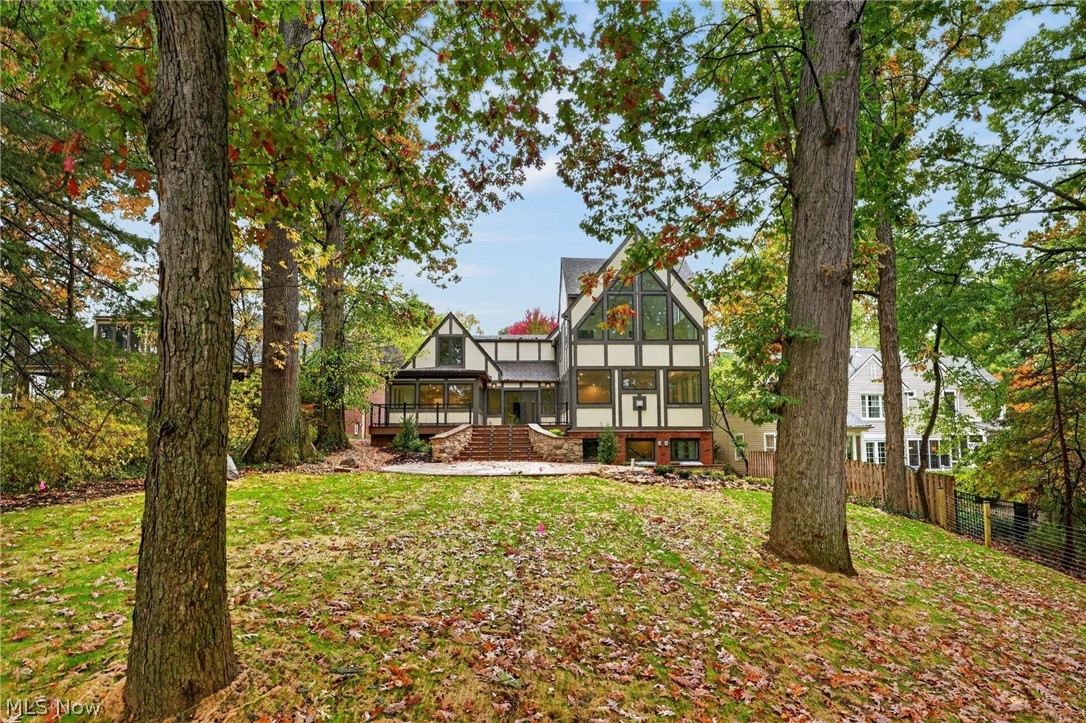 2121 Valley View Drive Rocky River OH 44116