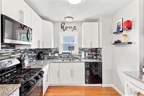 4350 W 49th Street Cleveland OH 44144
