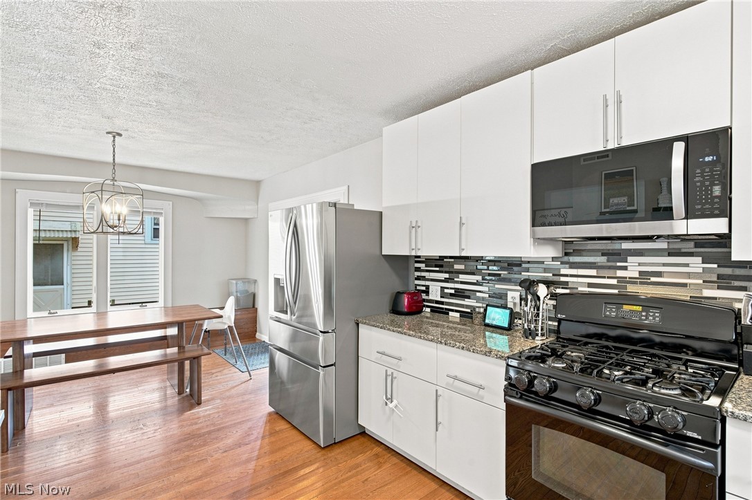 4350 W 49th Street Cleveland OH 44144