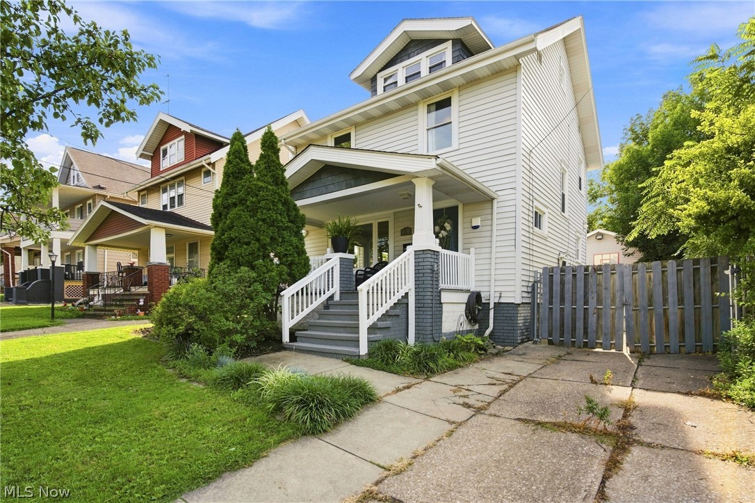 4350 W 49th Street Cleveland OH 44144