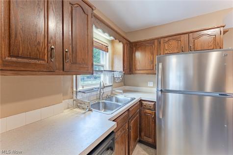 1539 Overlook Drive Akron OH 44314