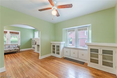 1539 Overlook Drive Akron OH 44314