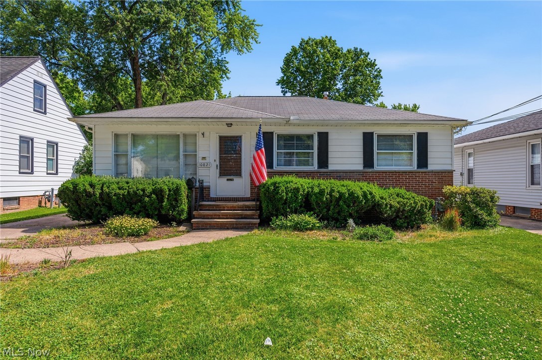 10821 Woodview Boulevard Parma Heights OH 44130