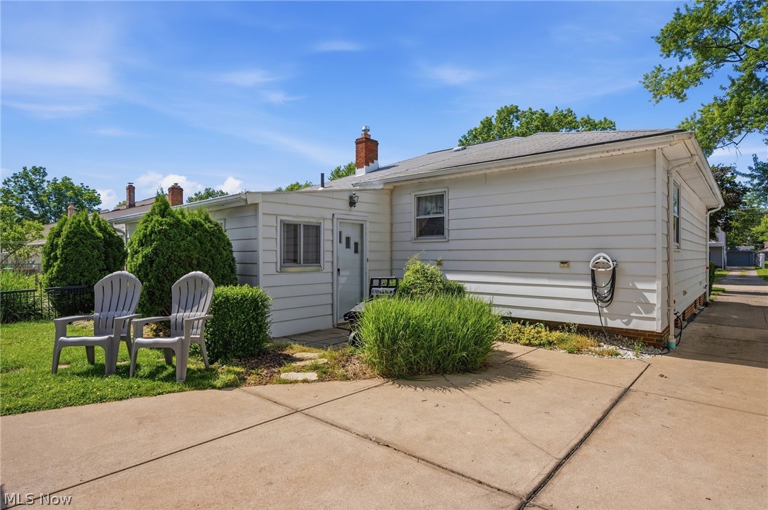 10821 Woodview Boulevard Parma Heights OH 44130