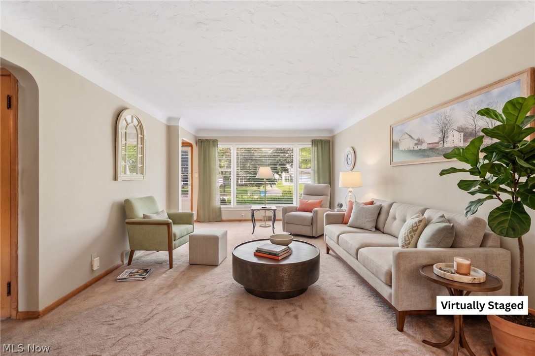 10821 Woodview Boulevard Parma Heights OH 44130