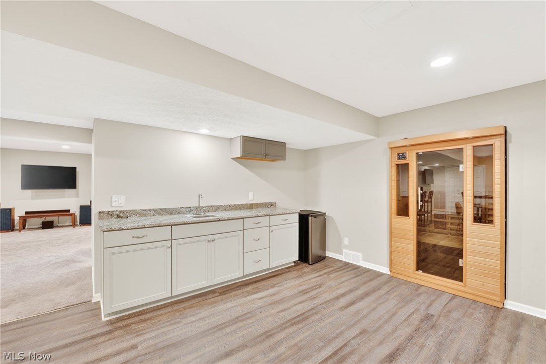 33999 Hickory Court Avon OH 44011