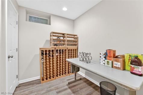 33999 Hickory Court Avon OH 44011