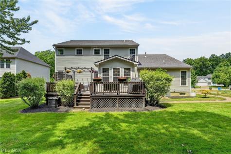 33999 Hickory Court Avon OH 44011
