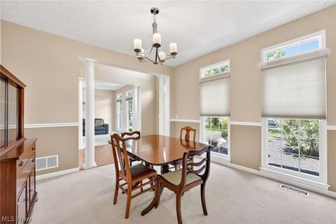 33999 Hickory Court Avon OH 44011