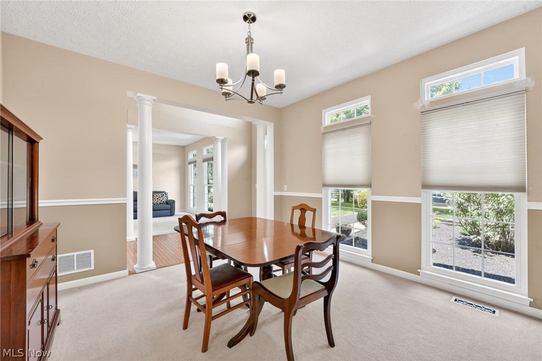 33999 Hickory Court Avon OH 44011
