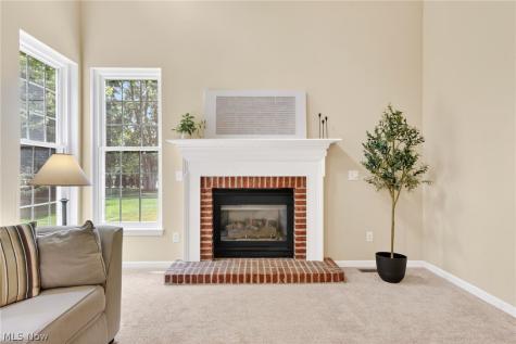 33999 Hickory Court Avon OH 44011