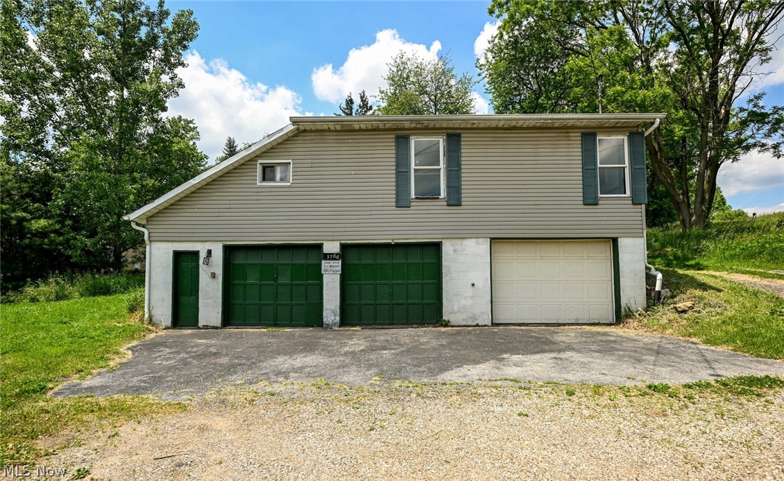3766 Clark Mill Road Norton OH 44203