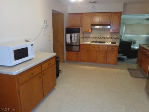 6195 Jamestown Drive Parma OH 44134