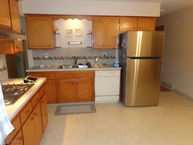 6195 Jamestown Drive Parma OH 44134