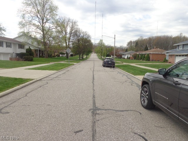 6195 Jamestown Drive Parma OH 44134