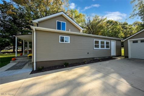9 Dravis Street Youngstown OH 44515