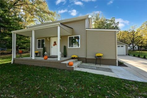 9 Dravis Street Youngstown OH 44515