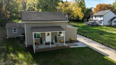 9 Dravis Street Youngstown OH 44515