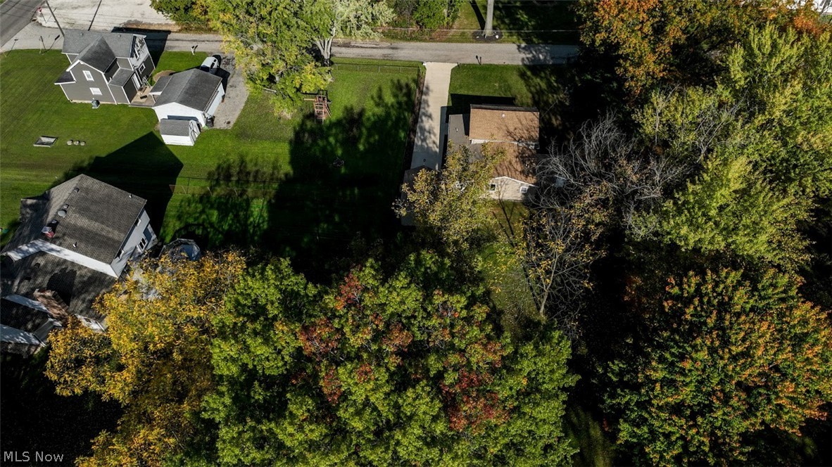 9 Dravis Street Youngstown OH 44515