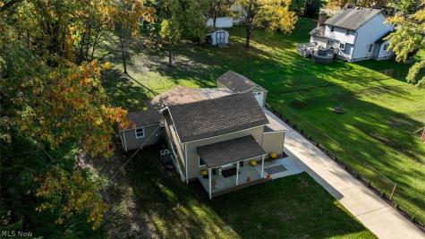 9 Dravis Street Youngstown OH 44515